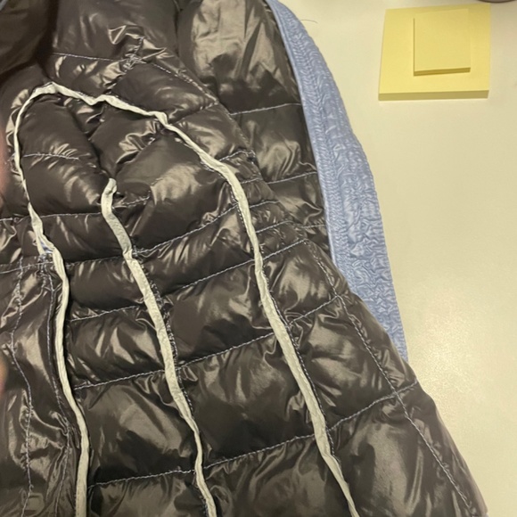 Calvin Klein light weight jacket - Picture 14 of 14